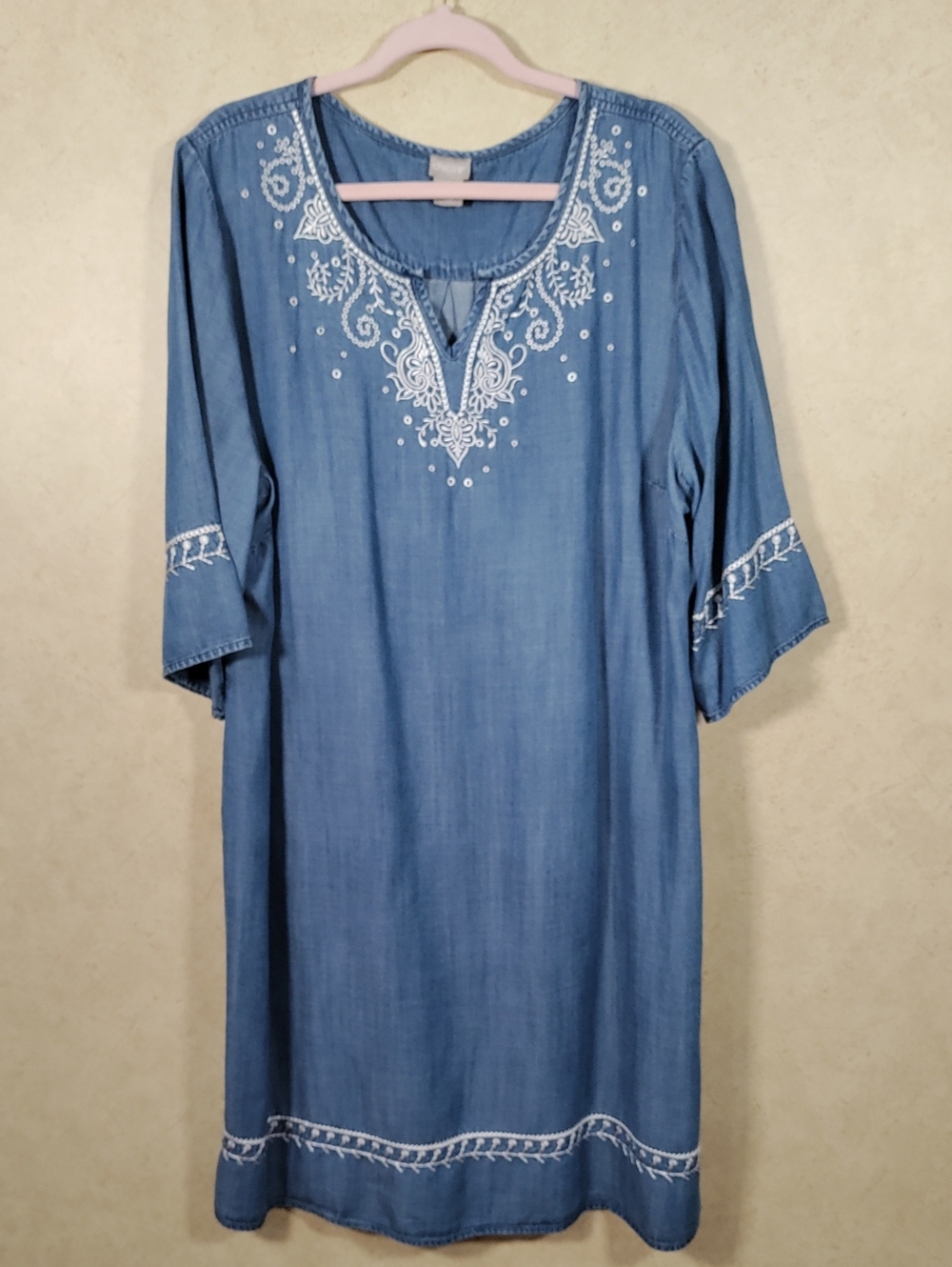 I131 Chico's Blue Chambray Embroidered Tunic Dress 4 20